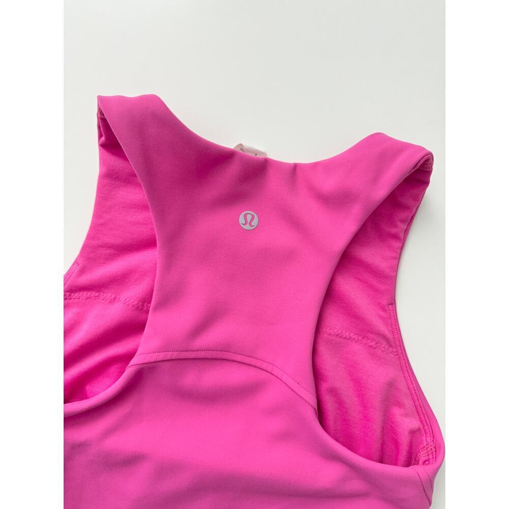Lululemon Invigorate Training Tank Top - size 2 - Picture 6 of 7